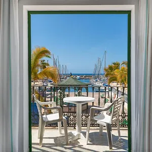 https://apartamentos-marina-puerto-mogn.in-canary-islands.com